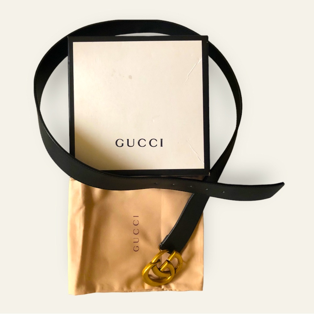 Gucci belt, like new, no fade, no scratch or tear elegant, fashion belt